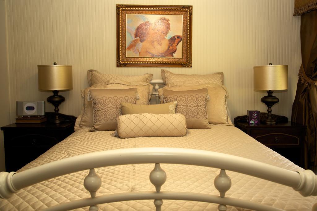 Monarch Cove Inn Capitola Chambre photo