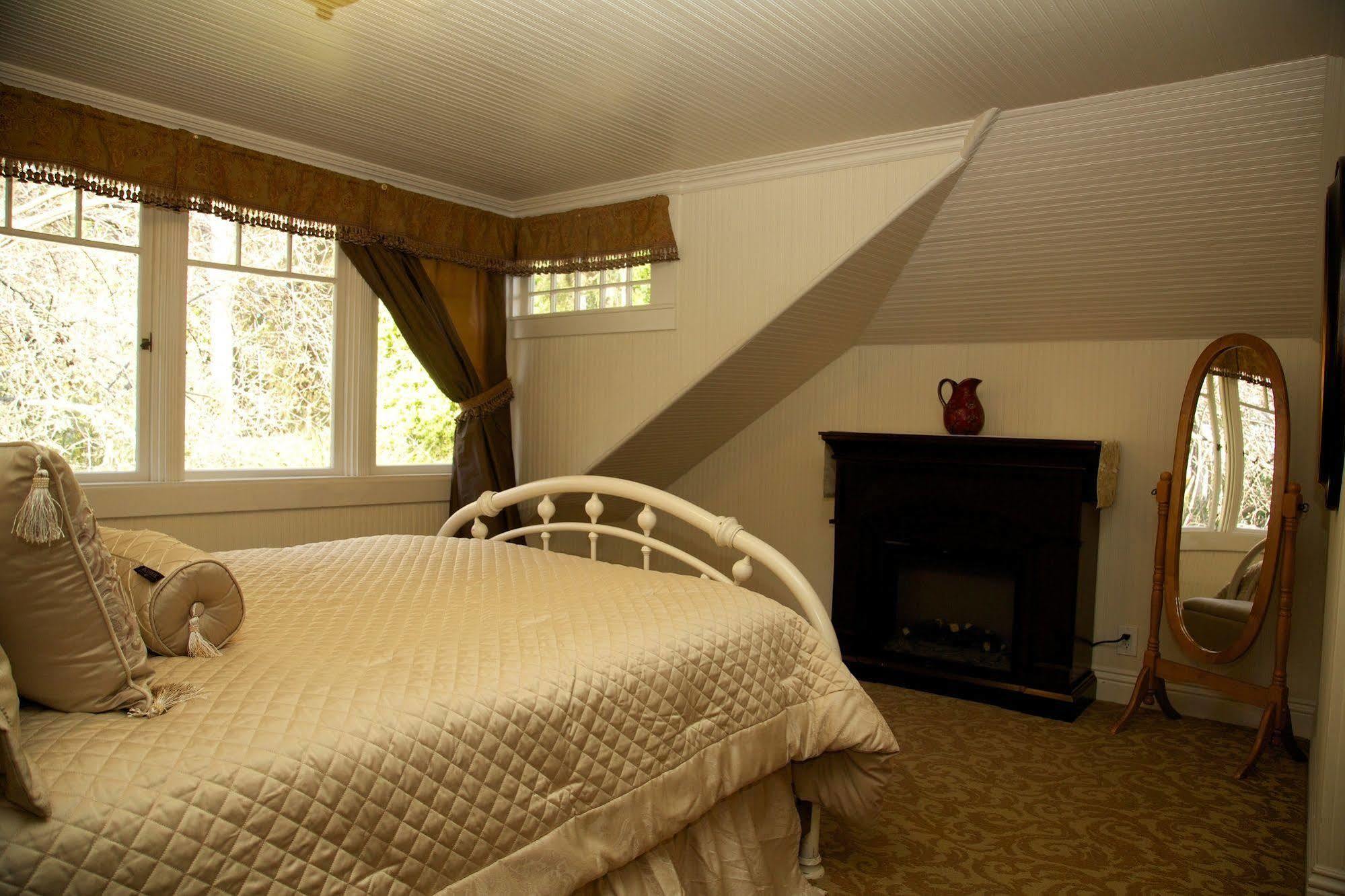 Monarch Cove Inn Capitola Extérieur photo